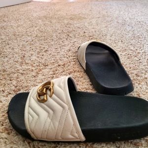 Gucci Marmont pool slides 8 white